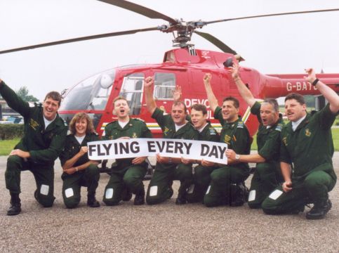 1997 crew celebrate flying 7 days a week